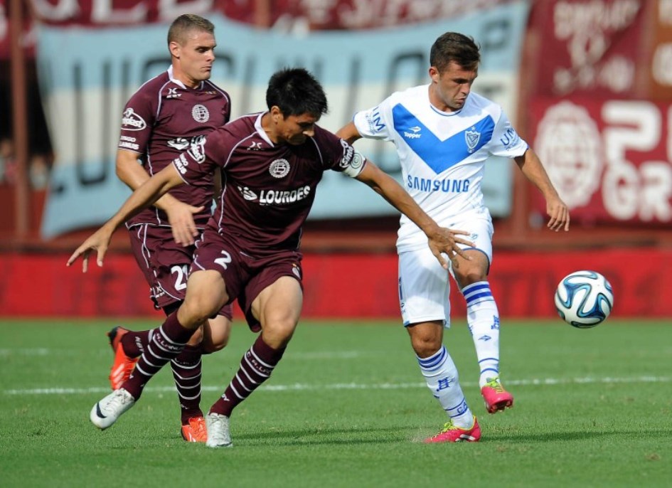 Lan S Le Gan A V Lez En Un Verdadero Partidazo Deportes Diario La