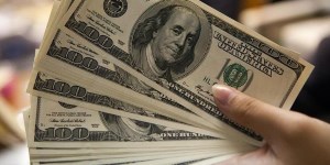 El dólar minorista cerró febrero con un precio de $ 20,42 para la venta.