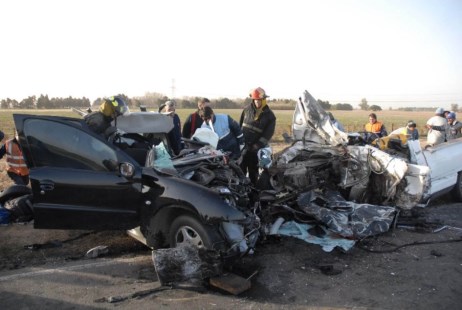 Hubo Cinco Muertos En Un Choque Frontal En Santa Fe - Actualidad ...