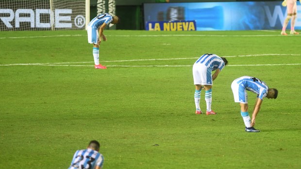 El Racing de Pizzi debutó con una derrota a manos de Banfield en la Copa de la Liga Profesional