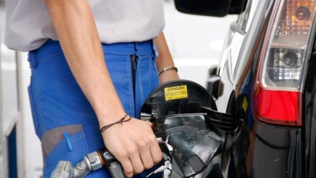 Señalan que el combustible subió más que el costo de vida