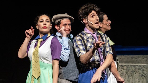 Flavia Pereda, Julián Pucheta, Mariano Magnífico y Déborah Turza, en honor a María Elena. (Foto: Norberto Salazar)