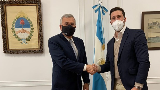 El gobernador de Jujuy, Gerardo Morales, se reunió en España con Xavier Martínez, responsable del Departamento Comercial de la empresa CAFINA, para iniciar un proceso de inversión y producción de ingredientes y derivados de cannabis medicinal.