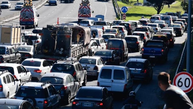 Tres accidentes de transito provocan demoras en el tránsito sobre la avenida General Paz