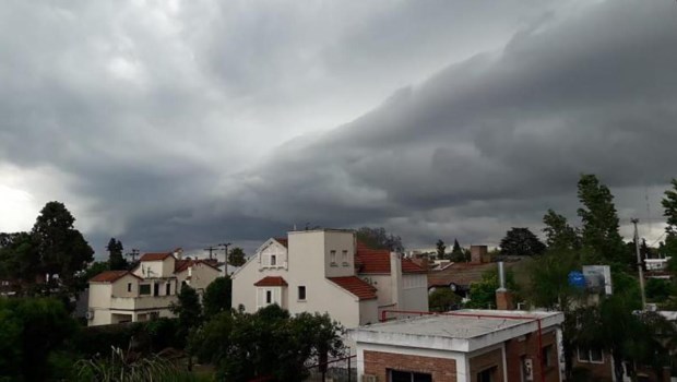 Alerta a amarillo por tormentas para parte del norte del país y provincia de Buenos Aires