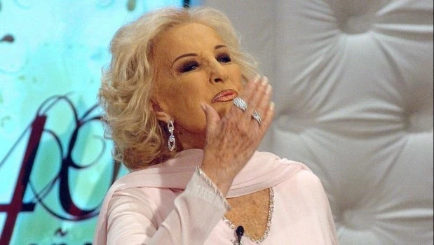 Mirtha Legrand superó sin problemas la colocación de un marcapasos