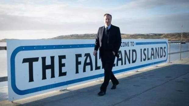La Cancillería le expresó la preocupación a la embajadora del Reino Unido por la visita de Cameron a Malvinas