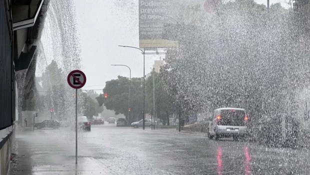 La alerta amarilla por tormentas se extiende hasta la tarde en la ciudad de Buenos Aires