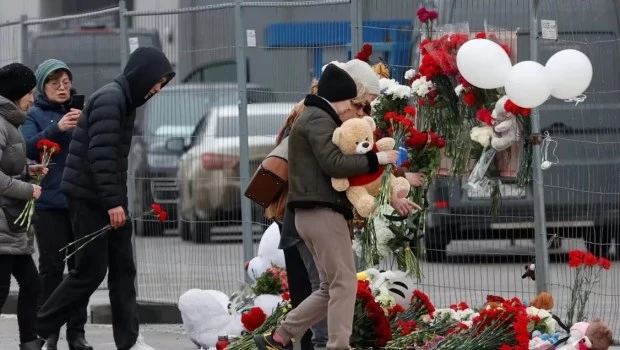 Atentado terrorista en Moscú: al menos 133 muertos y hay 11 detenidos