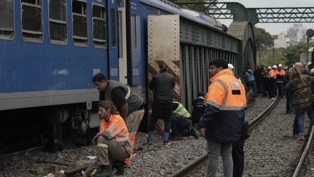 Choque de trenes en Palermo: imputaron a dos maquinistas pero la investigación se centraría en dos auxiliares