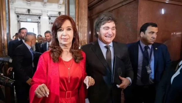 Milei dijo que Cristina Kirchner "está cayendo en la intrascendencia misma"