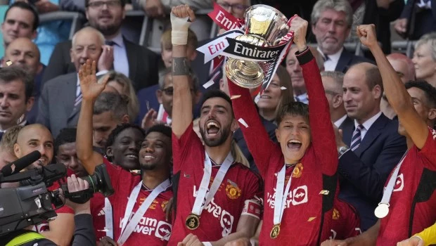 Manchester United sorprendió al City y ganó la FA Cup con Garnacho como figura