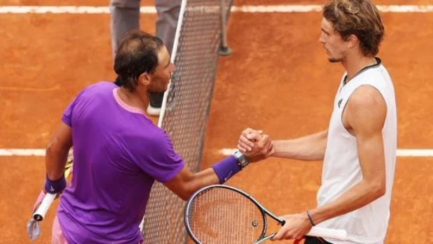 Zverev jugó el partido de su vida y eliminó a Nadal en la primera ronda de Roland Garros
