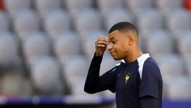 "No es digno de ser capitán", la crítica de un campeón del mundo con Francia a Mbappé