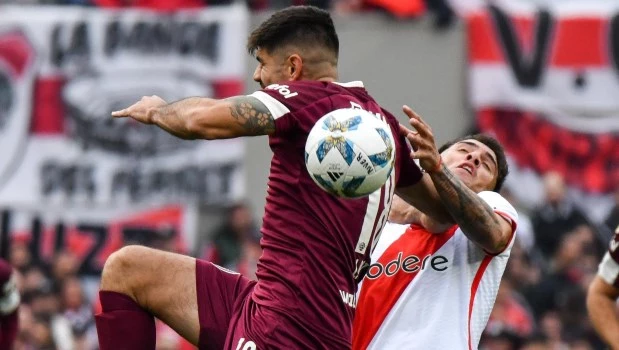 Un River errático empató sobre el final con Lanús en el Monumental