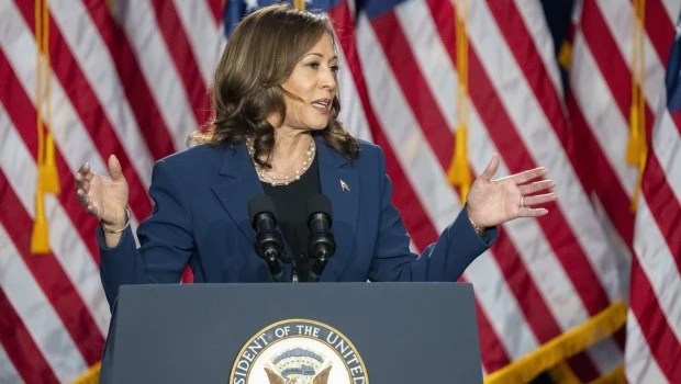 Los líderes republicanos instan a los miembros de su partido a evitar los ataques racistas y sexistas contra Harris