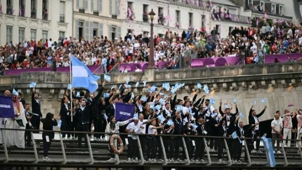 Cómo fue la aparición de la delegación argentina en la ceremonia inaugural de París 2024