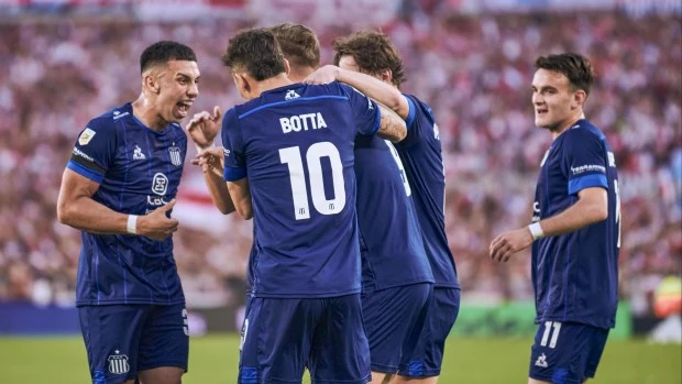 River cayó contra Talleres en el Monumental