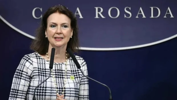 Mondino: "Están dadas las condiciones para retomar los vuelos a las Malvinas" 