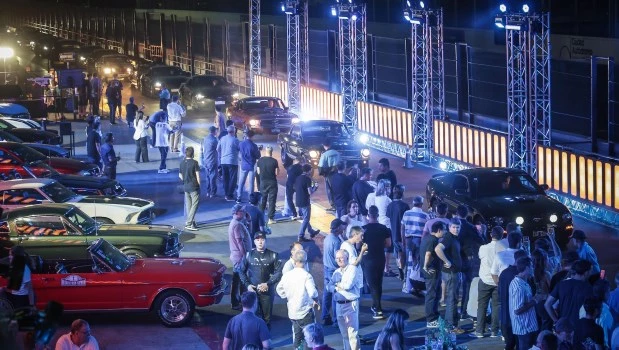 Gran festejo de Ford por los 60 años del Mustang en el autódromo porteño