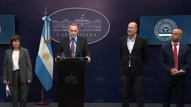 El Gobierno anunció la "desregulación" del servicio de rampas y se termina el monopolio de Intercargo