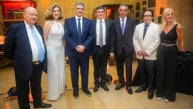 Jorge Macri y Scioli participaron de un evento en el Automóvil Club Argentino 