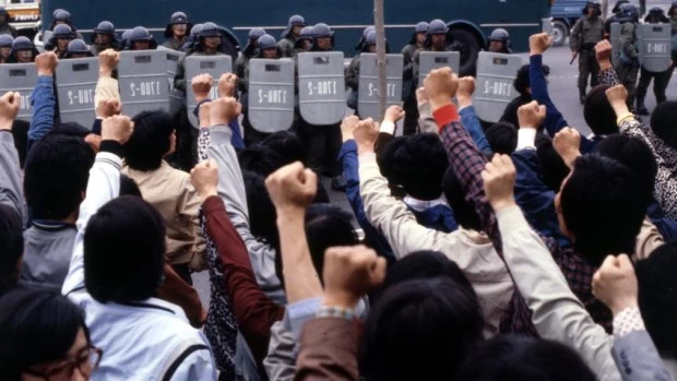 El presidente de Corea del Sur levanta la ley marcial tras las protestas