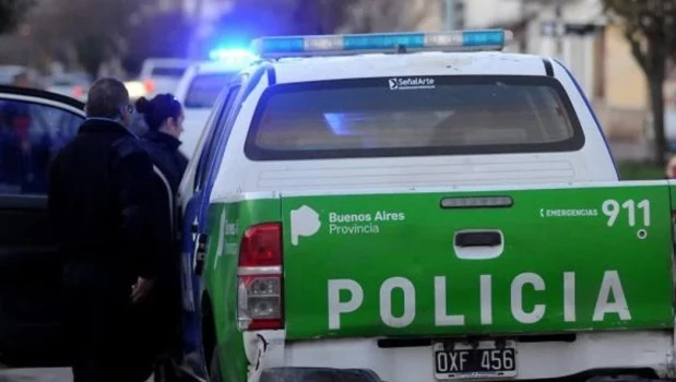 Asesinaron a un policía en Laferrere durante un intento de robo mientras esperaba el colectivo 