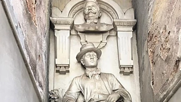 La protesta de los cuidadores del cementerio de la Recoleta