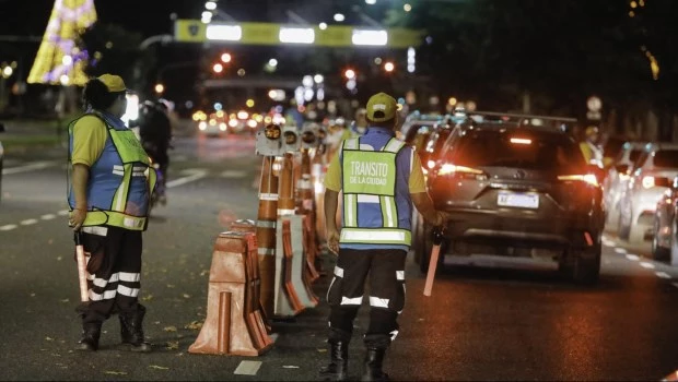 Más de 6.000 autos inspeccionados y 159 conductores sancionados por alcoholemia positiva durante Nochebuena 