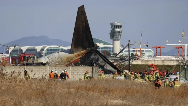 Un accidente aéreo en Corea del Sur deja 179 muertos