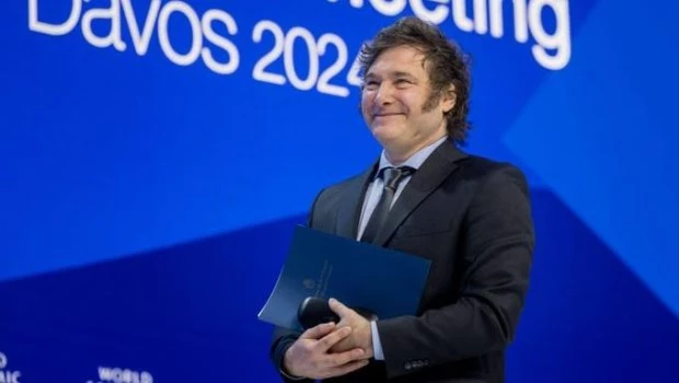 Milei llegó a Suiza para participar del Foro de Davos