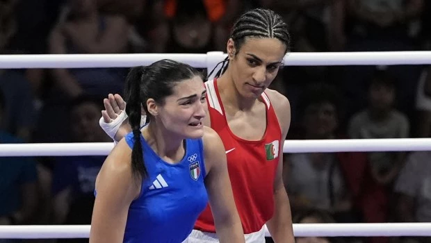 La argelina Imane Khelif promete luchar contra una demanda de la Asociación Internacional de Boxeo