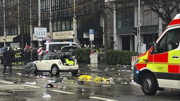 Un conductor causó al menos 28 heridos al atropellar a un grupo de personas durante una protesta sindical en Múnich