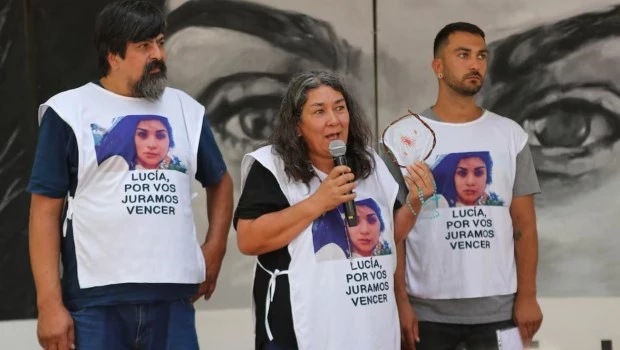 Los padres de Lucía Pérez apelarán el fallo que no considera el caso como femicidio