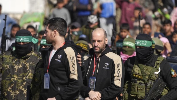 Hamás liberó a tres nuevos rehenes, uno de ellos argentino