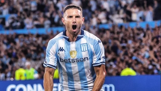 Racing dio el primer paso en la Recopa con un gran triunfo ante Botafogo