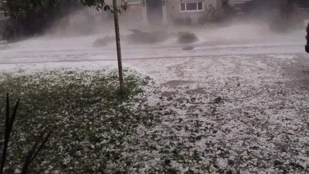 Un turista murió en medio del fuerte temporal en Mar del Plata 