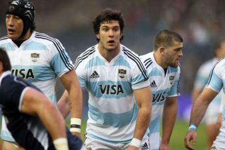 Los Pumas lograron cerrar la gira británica con una trabajosa victoria sobre Escocia