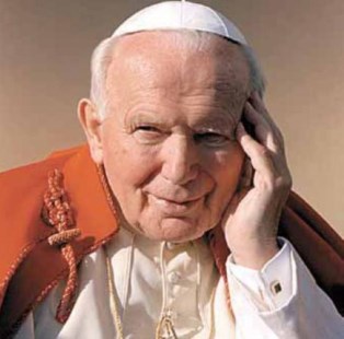Juan Pablo II fue beatificado por su sucesor, Benedicto XVI, el 1º de mayo de 2011. CREDITO PABLO DE ANGELIS 
